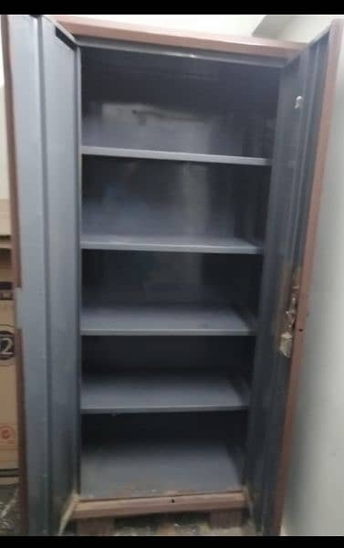 Steel Cupboard  3 x 6.5 ft  ( used ) 0