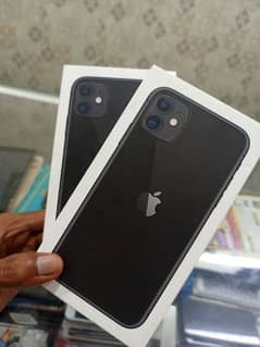 I phone 11 black 64Gb