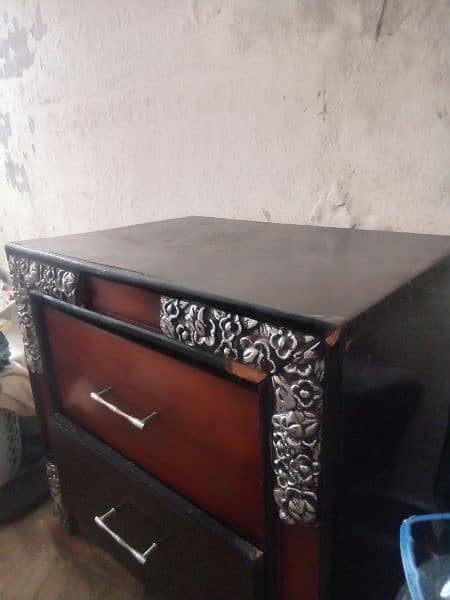 2 Side Tables for Sale 5