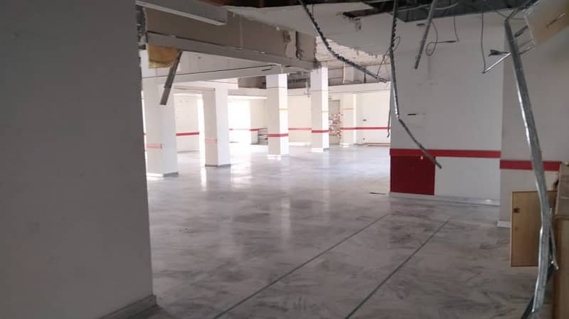 10000 Sqft Commercial Space Available For Rent Located In Sector I-10 Suitable For It And Software Companies 16