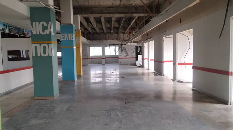 10000 Sqft Commercial Space Available For Rent Located In Sector I-10 Suitable For It And Software Companies 20