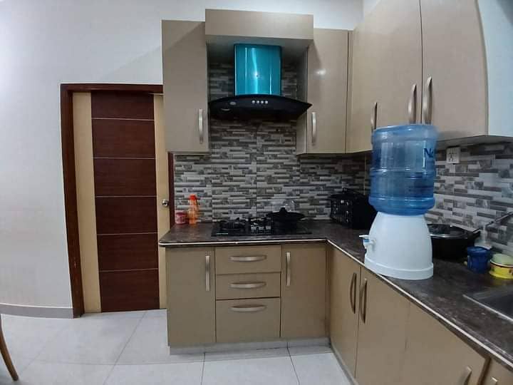 Apartment for Rent In DHA Phase 7 Jami Com 7