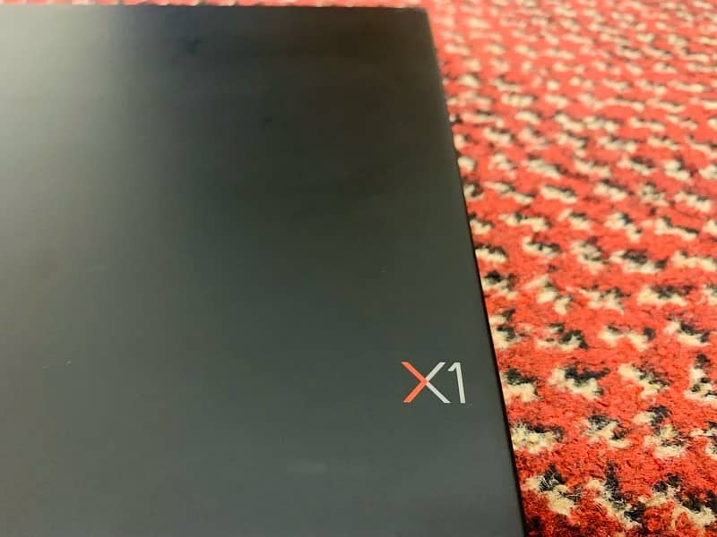 Lenovo X1 Carbon Mate Black 5