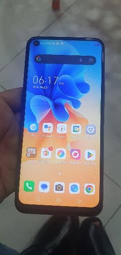 Tecno Spark 7 pro 0