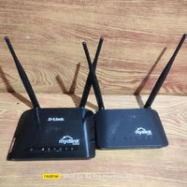 D-Link  wifi router 2 antana other model also Available 1