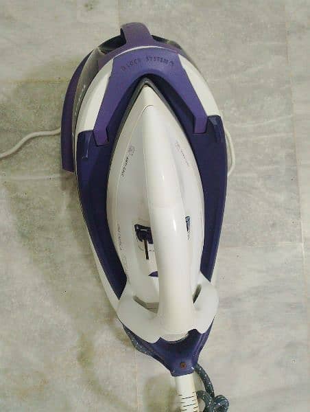 TEFAL pro express steam iron 9