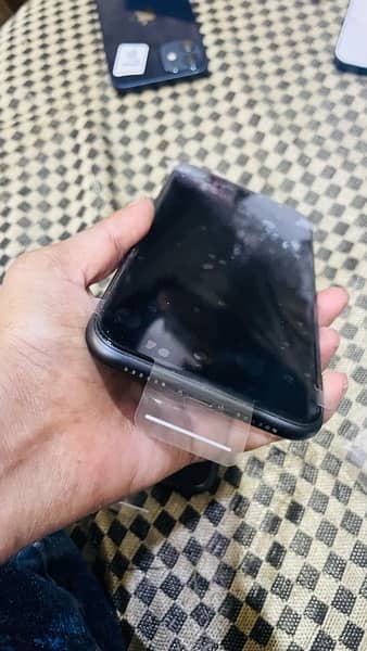 I phone11Jv 64gb100%Battery Health apple 1Years warranty 1010condition 1