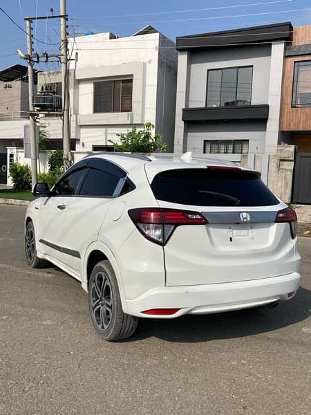 Honda Vezel 2016 4