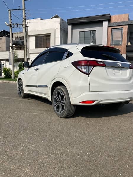 Honda Vezel 2016 6