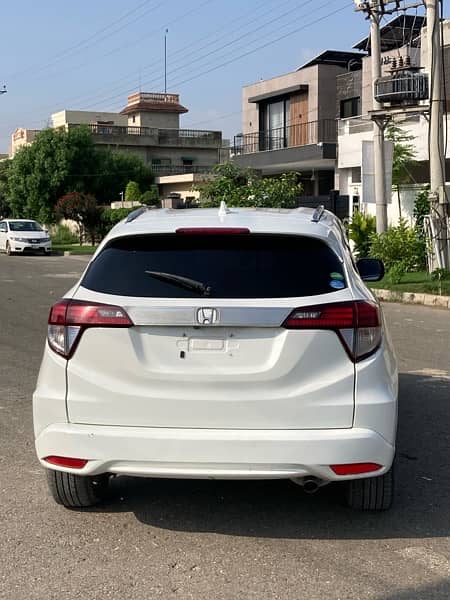 Honda Vezel 2016 9