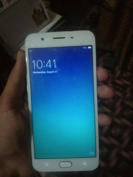 Oppo F1s 4/64 2