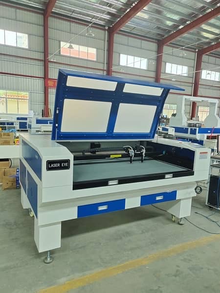 CNC Co2 laser cutting engraving machine double head 150 W 7