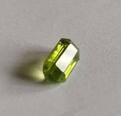 natural peridot gemstone 2.70