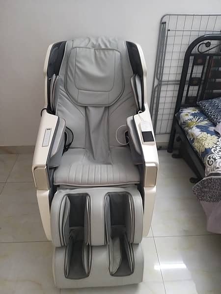 massage chair / gym / therapy chair 4