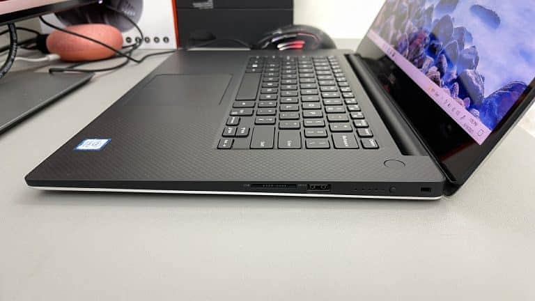 Dell XPS 15-9560, i7 7th, 16gb, 256gbssd, GTX 1050 1