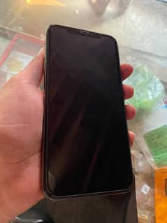 I phone xs max 256gb non pta Display massage but original display