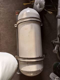 Gas cylinder Suzuki Pakistan 0