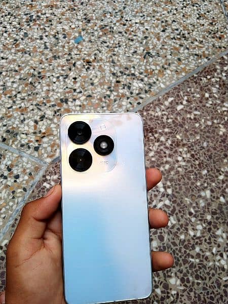 Tecno spark Go 2024 4