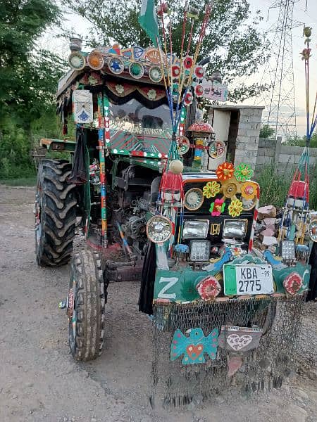 tractor messy Ferguson MF 240 model 1999 2