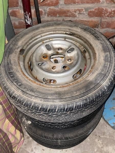 SUZUKI MEHRAN  RIMS AND USED TYRES 1