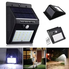 Solar Powered LED Wall Light Black