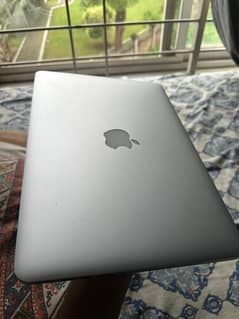 Macbook