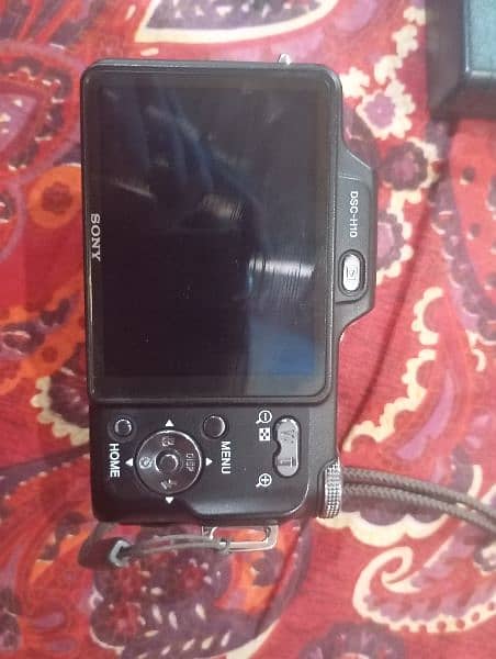 Sony Cyber-Shot camera Dc-H10 good condition 2