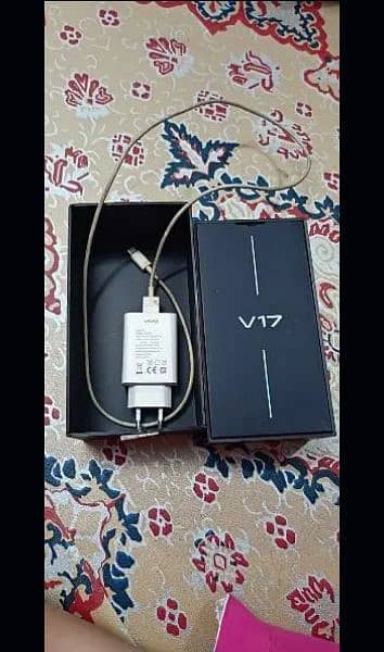 03237004371 vivo v17 12GB/256GB display fingerprint superamoled 5