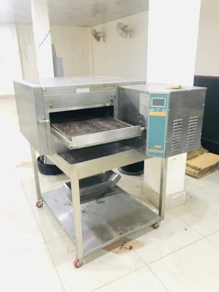 Conveyor belt 18" pizza oven use imported fryer SB Kitchen Engineering 4