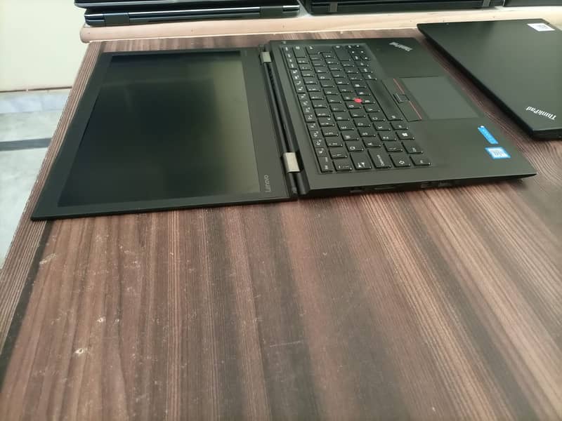 Lenovo Thinkpad X1 Carbon Core i7-6600U Gen 8GB 256GB SSD 14″ FHD LED 7