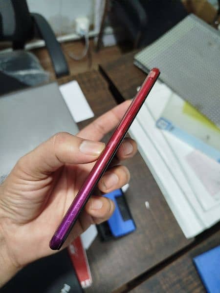 Oppo F9 Sunrise Red 4/64 4