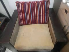 7 seater sofa set urgently for sales