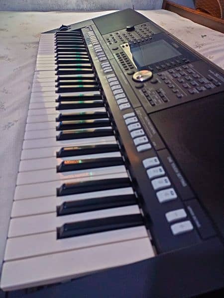 Yamaha PSR 950 Keyboard 2