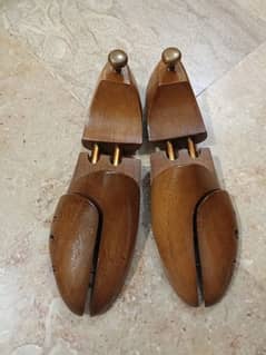 shoe trees