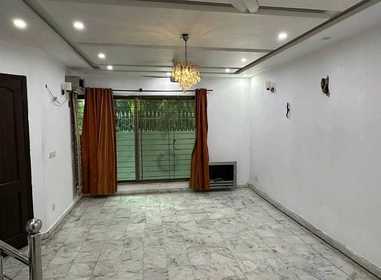 Property For rent In DHA Phase 5 - Block B Lahore Is Available Under Rs. 110000 3