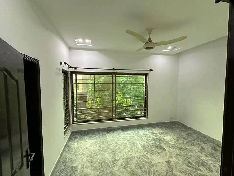 Property For rent In DHA Phase 5 - Block B Lahore Is Available Under Rs. 110000 4