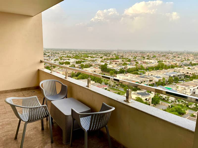 Experience The Art Of Luxury: Ali Sardar Associates" NOTE , THIS IS ONE DAY RENT 6