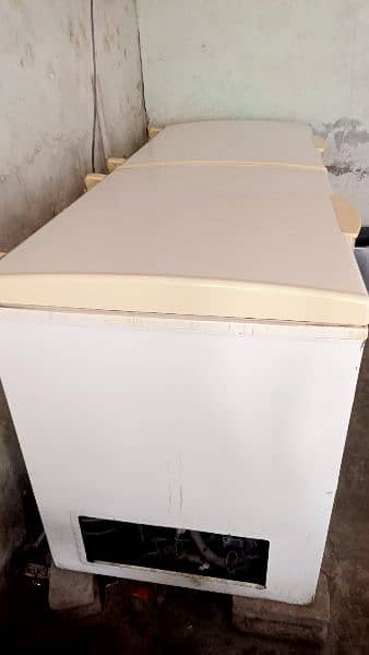 freezer used like new 1