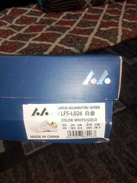 lefus original badminton shoes 6