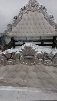 Wooden Bed set total ok urgent sell golden chance