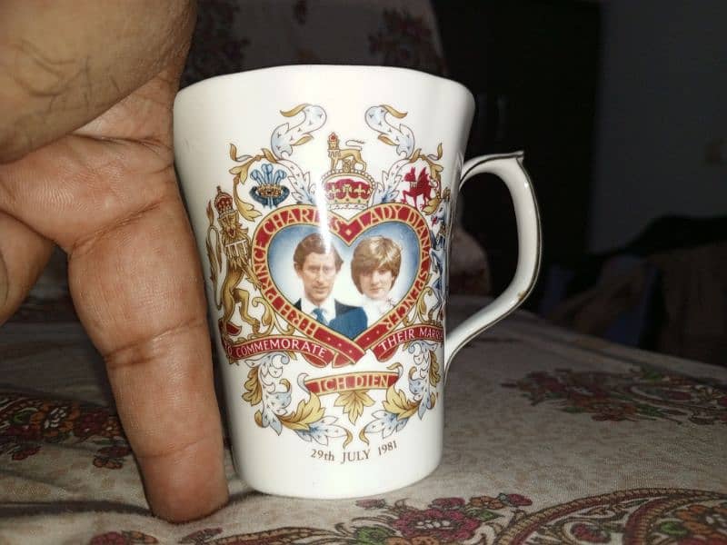 porcelain mug. made in england 5