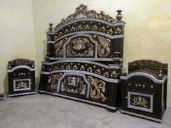 Master size bed set with side tables and dressing table 0