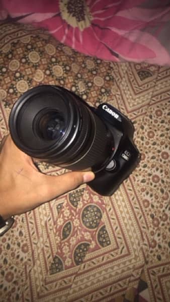 canon camera 1300D 3