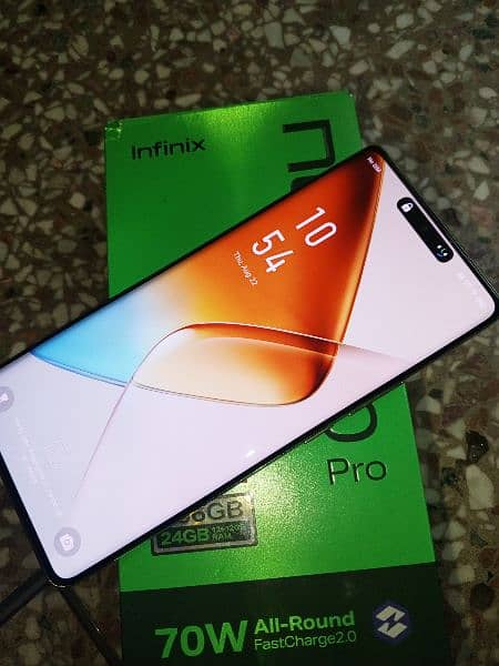 Infinix Note 40 pro full box 7