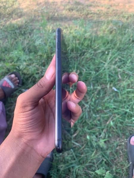 IPHONE 7 Plus ( 256 GB , PTA APPROVED ) 2