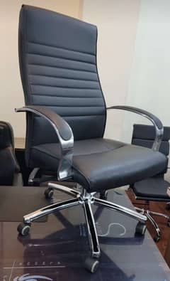 Computer chair/ Mesh Chairs/gaming chairs/ Executive Chair