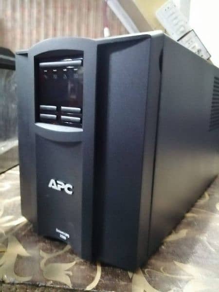 APC SMART UPS 1500va PURE SINE WAVE fresh STOCK 7