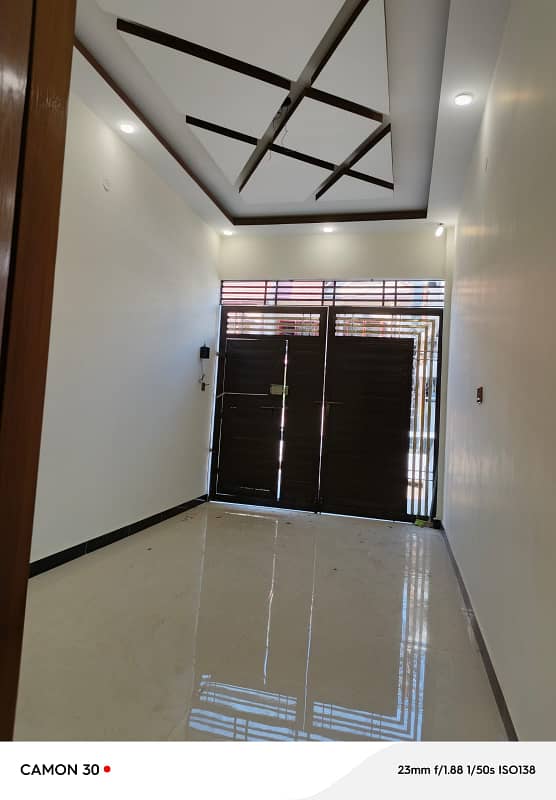 Portion For Sale In North Naizmabad Block J 2nd Floor With Roof With Huge Bed Rooms Tarries 5