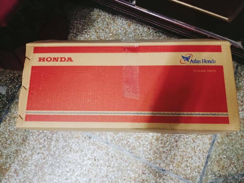 Honda Fuel Tank 2018 original with sideCovers2 jagahSeLeakHeRepairable 4