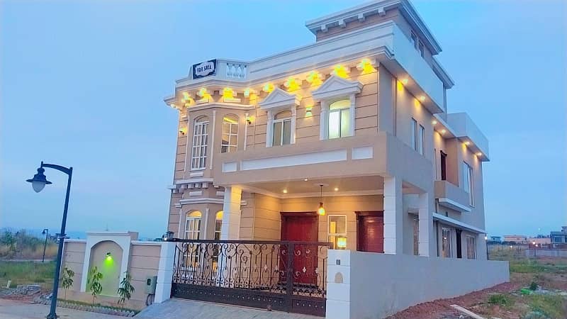 10 Marla Beautiful Spanish Villa is Available For Sale in Dha phase 05 Emaar islamabad 20